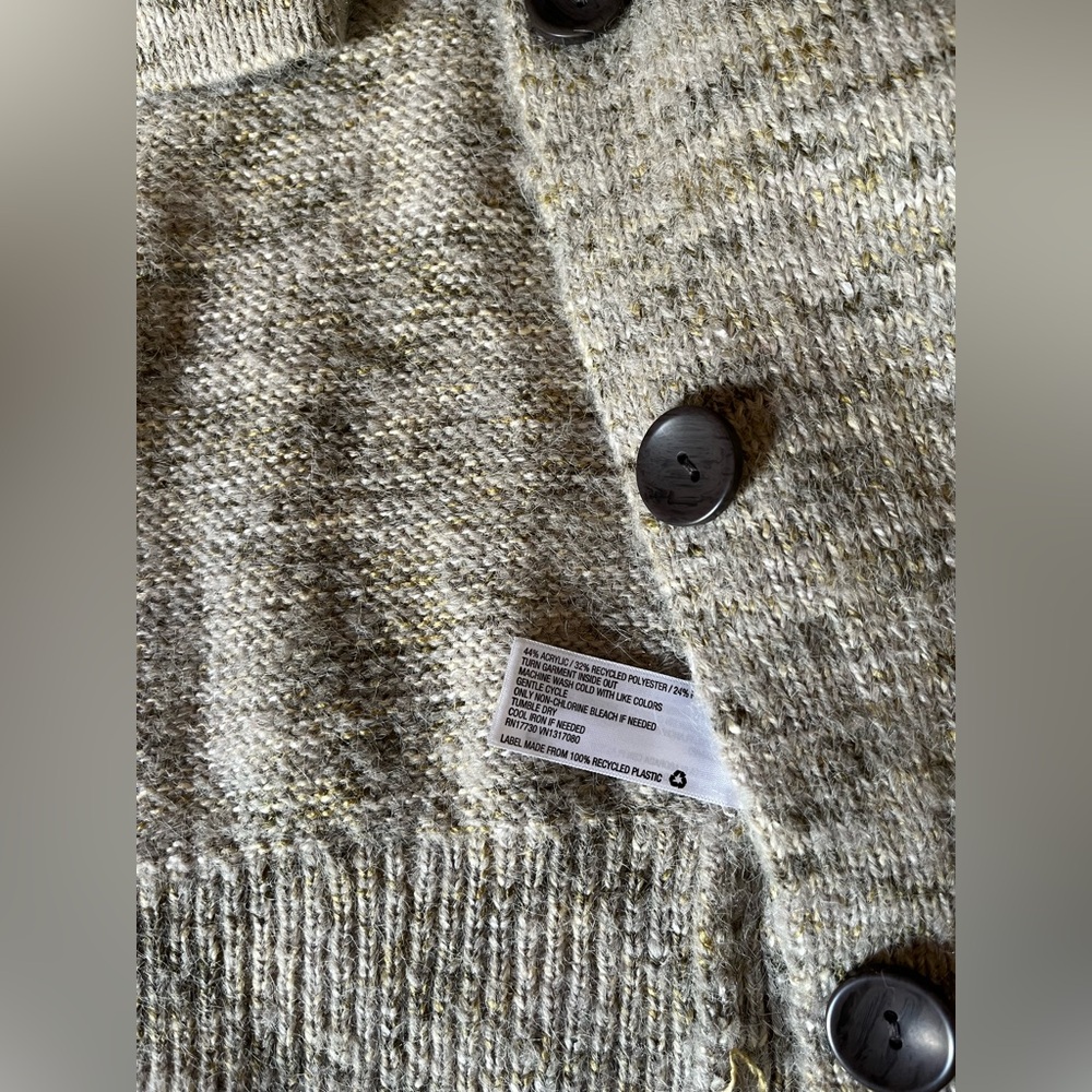 Universal Threads Large Button Front Collared
Car… - image 2